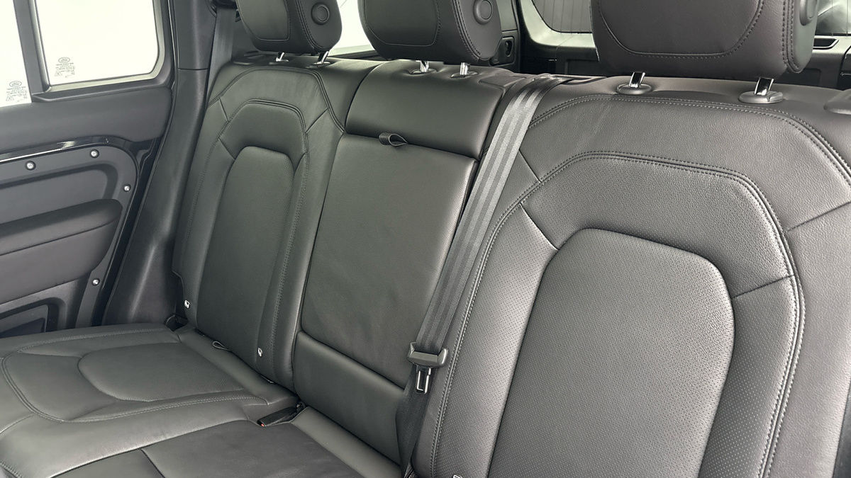 Used Land Rover Defender 110 2024 for sale - 76520962: Photo 20