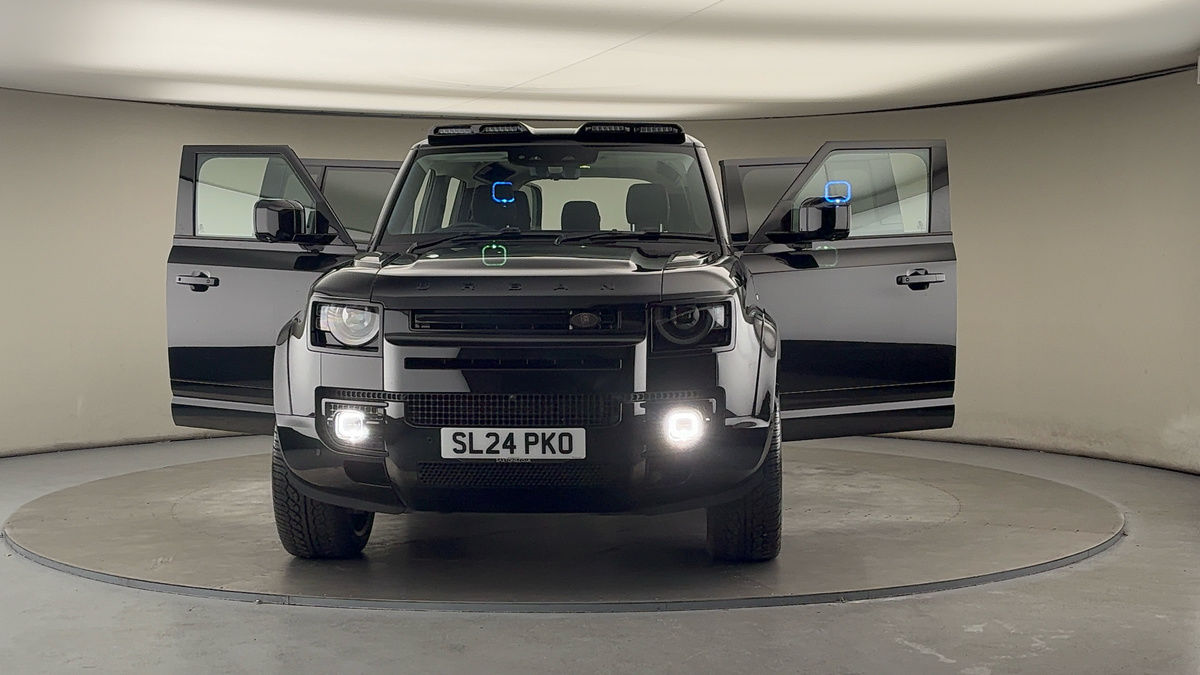 Used Land Rover Defender 110 2024 for sale - 76520962: Photo 68