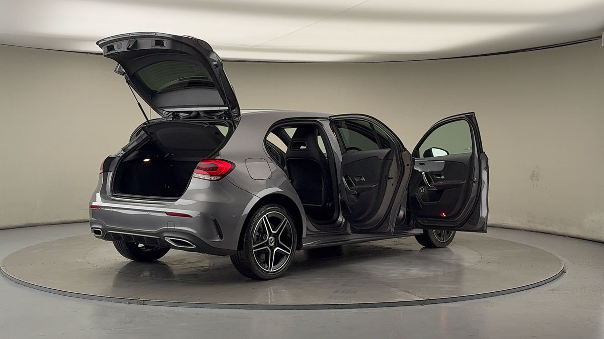 Used Mercedes-Benz A-Class 2022 for sale - 76884638: Photo 60