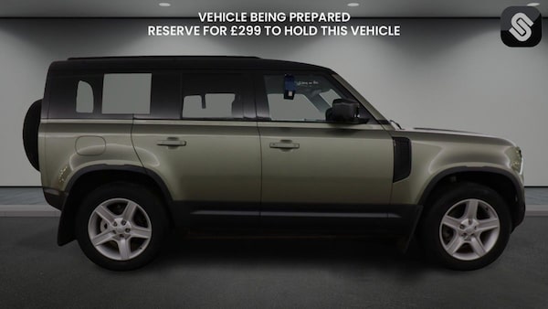 Used Land Rover Defender 110 2022 for sale - 76292342: Photo 10