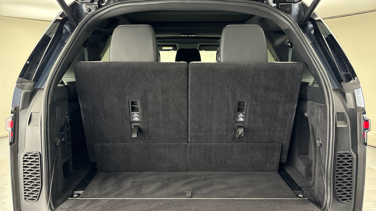 Used Land Rover Discovery 2022 for sale - 77288789: Photo 11