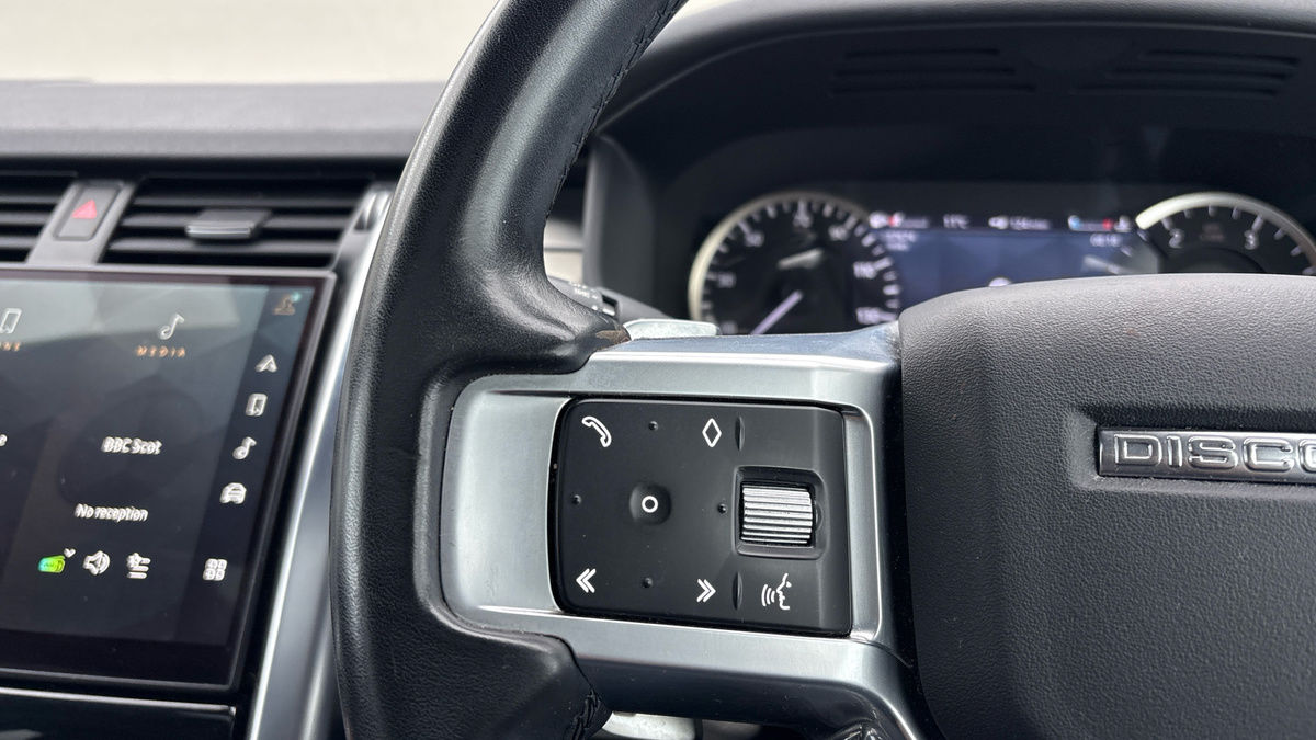 Used Land Rover Discovery 2022 for sale - 77288789: Photo 13