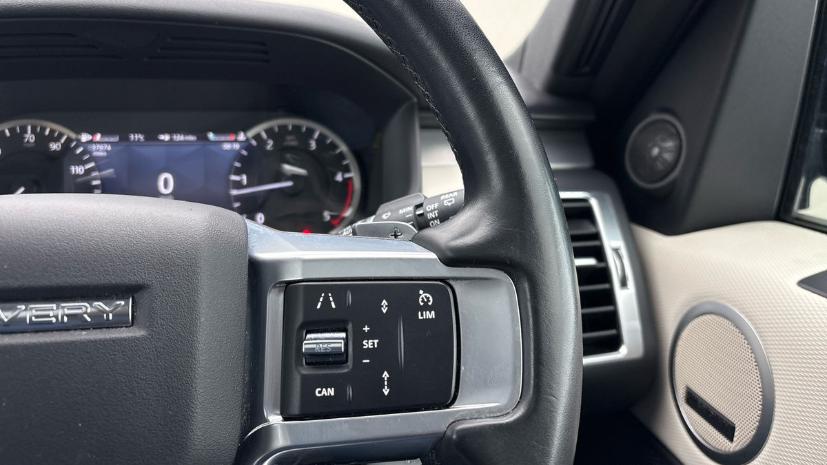 Used Land Rover Discovery 2022 for sale - 77288789: Photo 14