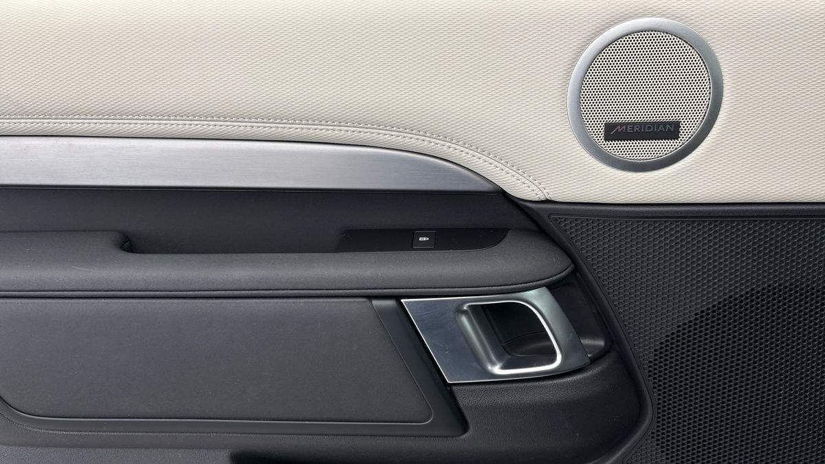 Used Land Rover Discovery 2022 for sale - 77288789: Photo 19