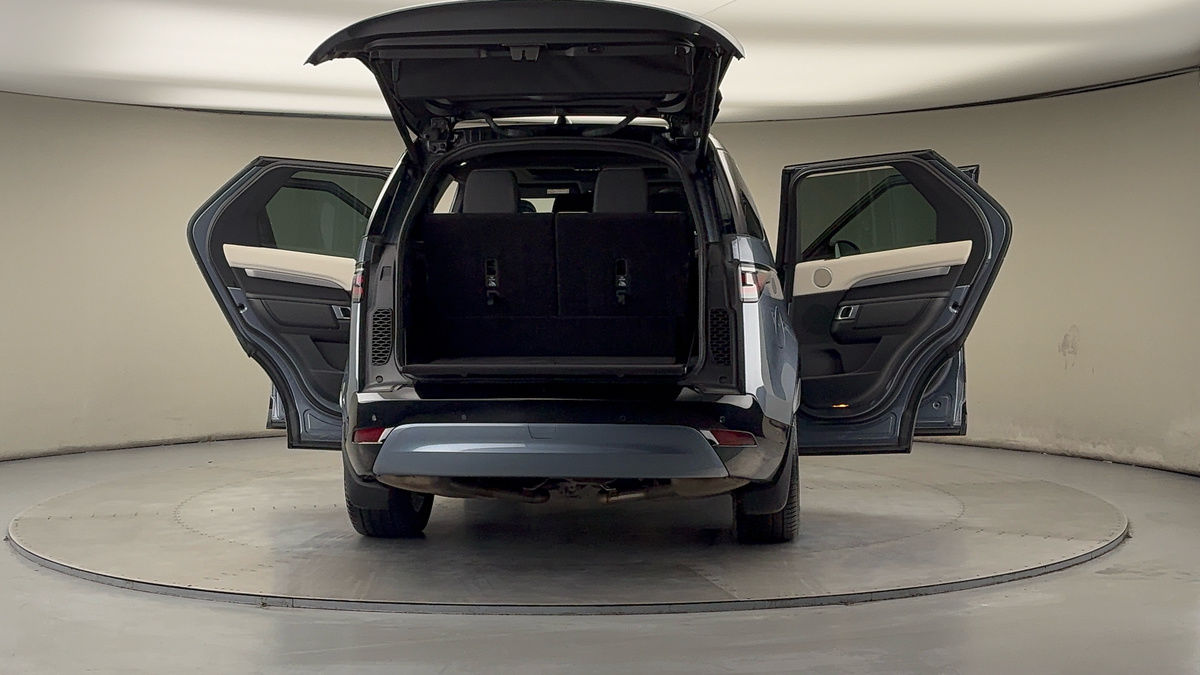 Used Land Rover Discovery 2022 for sale - 77288789: Photo 61