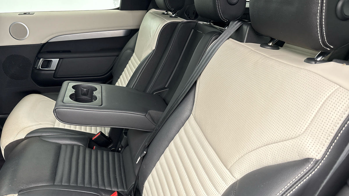 Used Land Rover Discovery 2022 for sale - 77288789: Photo 9