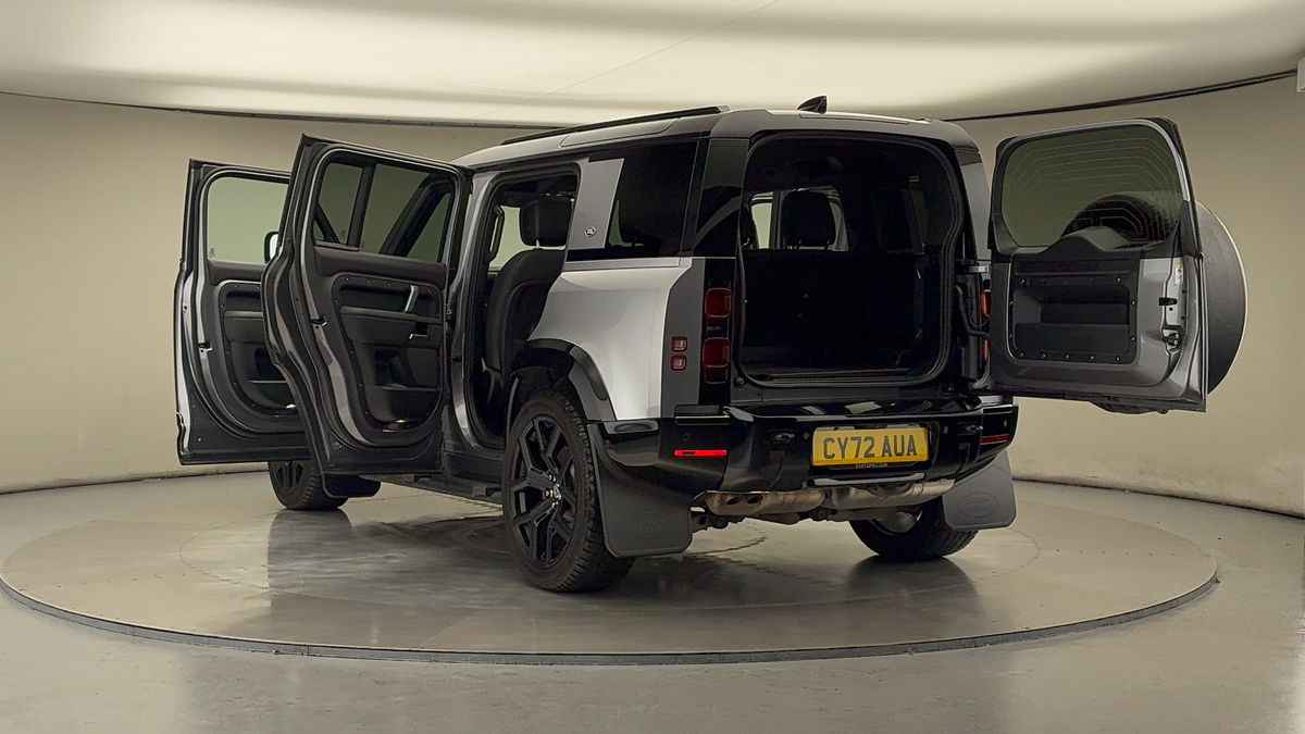 Used Land Rover Defender 110 2023 for sale - 75753613: Photo 23