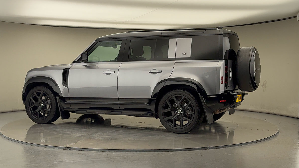 Used Land Rover Defender 110 2023 for sale - 75753613: Photo 27