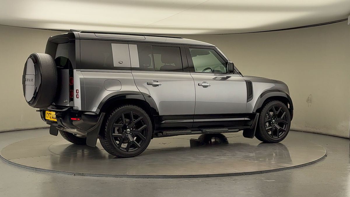 Used Land Rover Defender 110 2023 for sale - 75753613: Photo 39