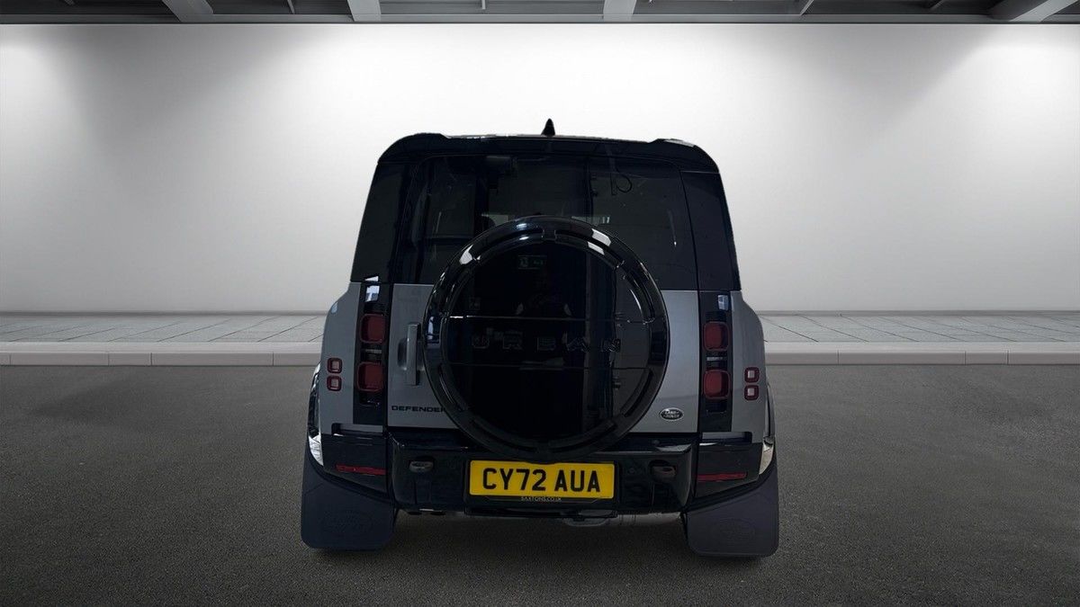 Used Land Rover Defender 110 2023 for sale - 75753613: Photo 9