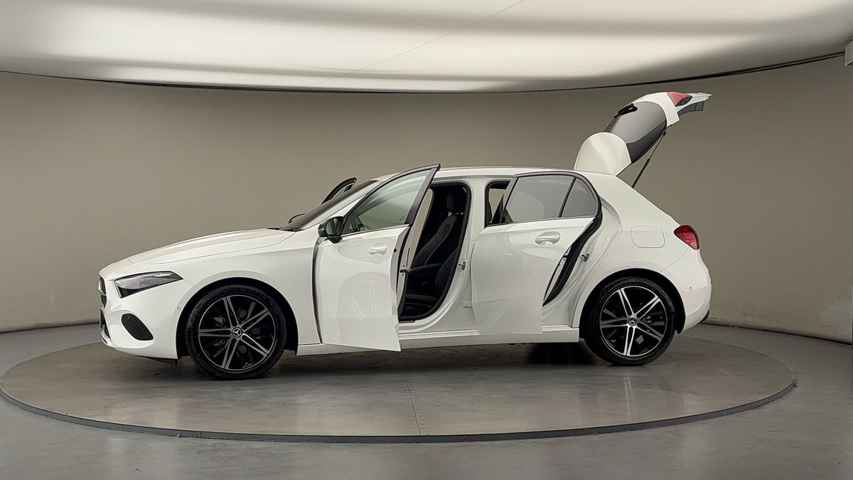 Used Mercedes-Benz A-Class 2025 for sale - 76292330: Photo 48