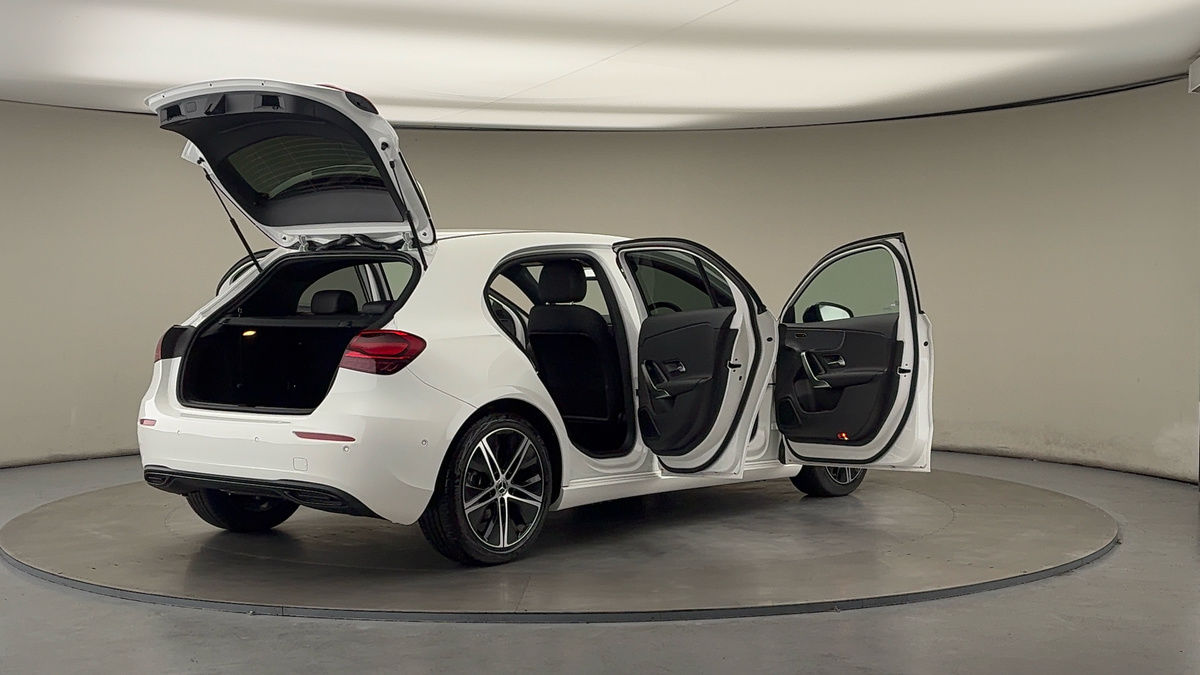 Used Mercedes-Benz A-Class 2025 for sale - 76292330: Photo 59