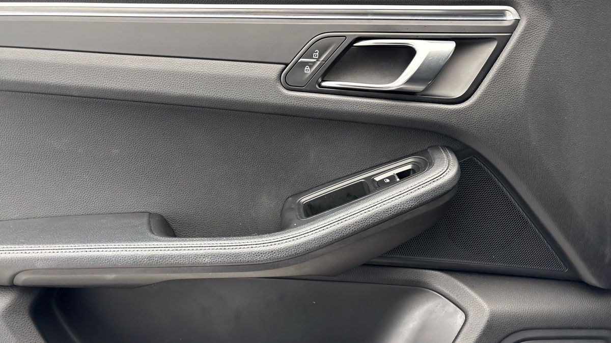 Used Porsche Macan 2022 for sale - 77494482: Photo 19