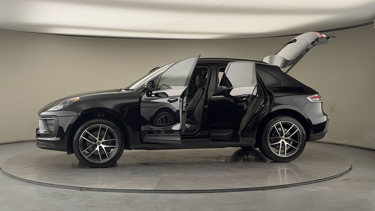 Used Porsche Macan 2022 for sale - 77494482: Photo 47