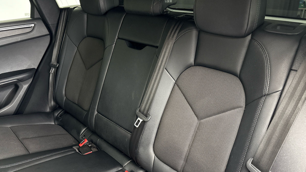 Used Porsche Macan 2022 for sale - 77494482: Photo 8