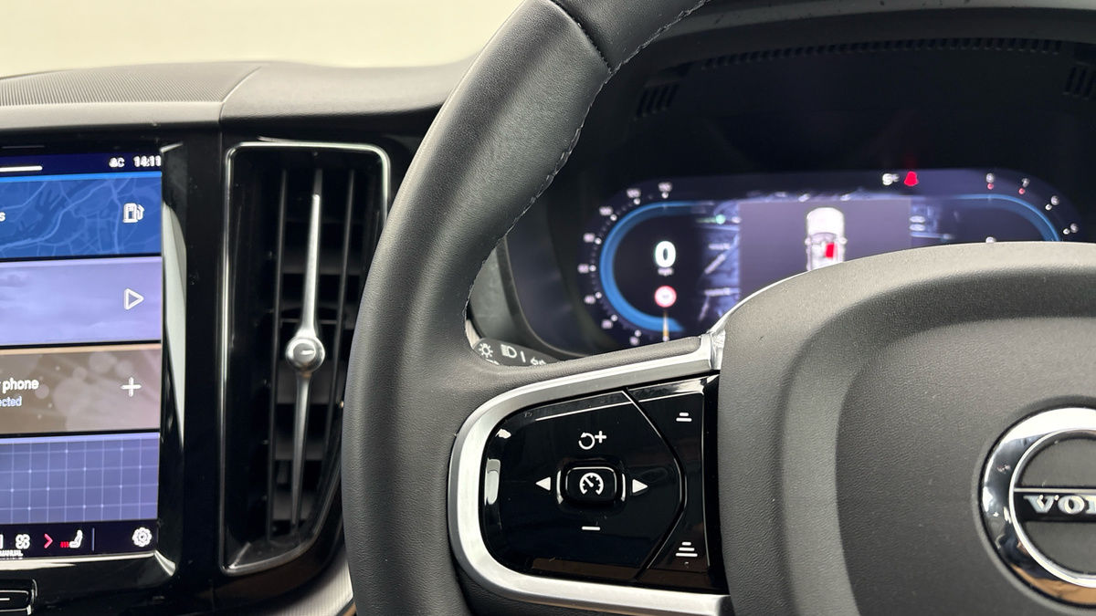 Used Volvo XC60 2022 for sale - 76974092: Photo 13