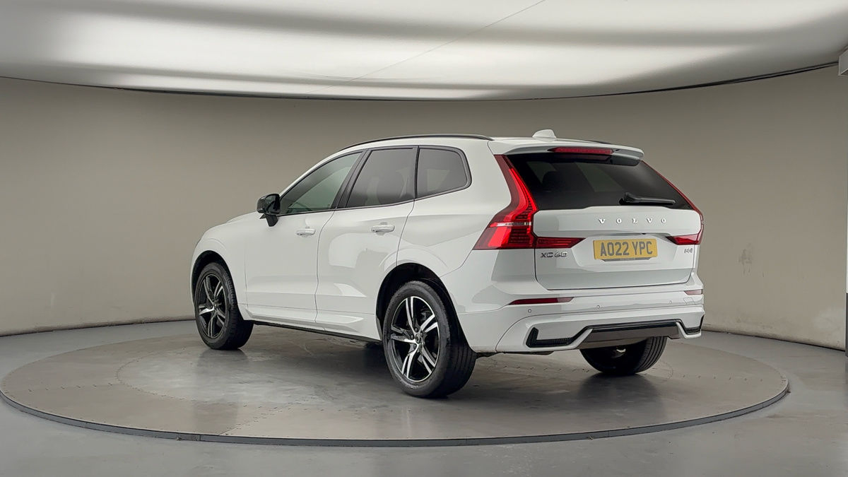 Used Volvo XC60 2022 for sale - 76974092: Photo 2