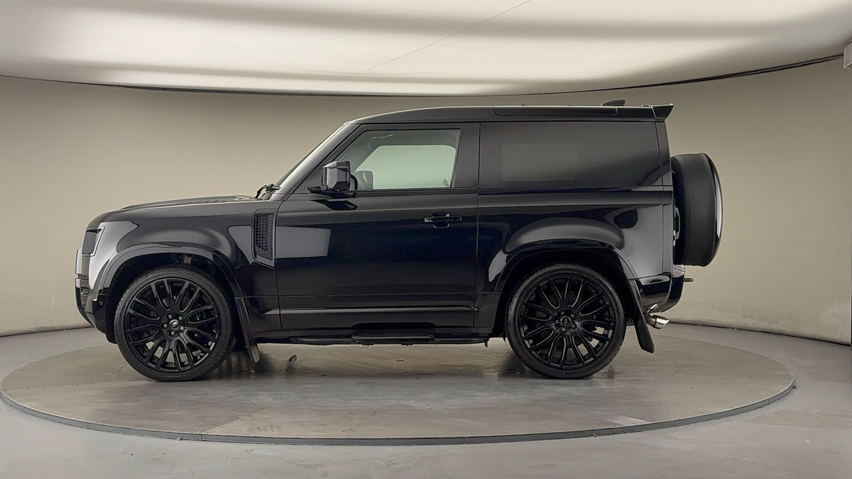 Used Land Rover Defender 90 2022 for sale - 76280831: Photo 15