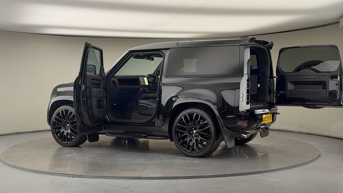 Used Land Rover Defender 90 2022 for sale - 76280831: Photo 45