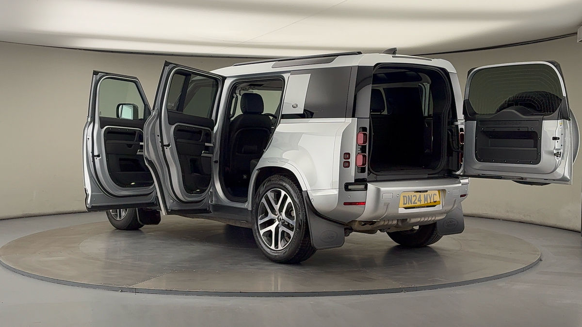 Used Land Rover Defender 2024 for sale - 78213264: Photo 43