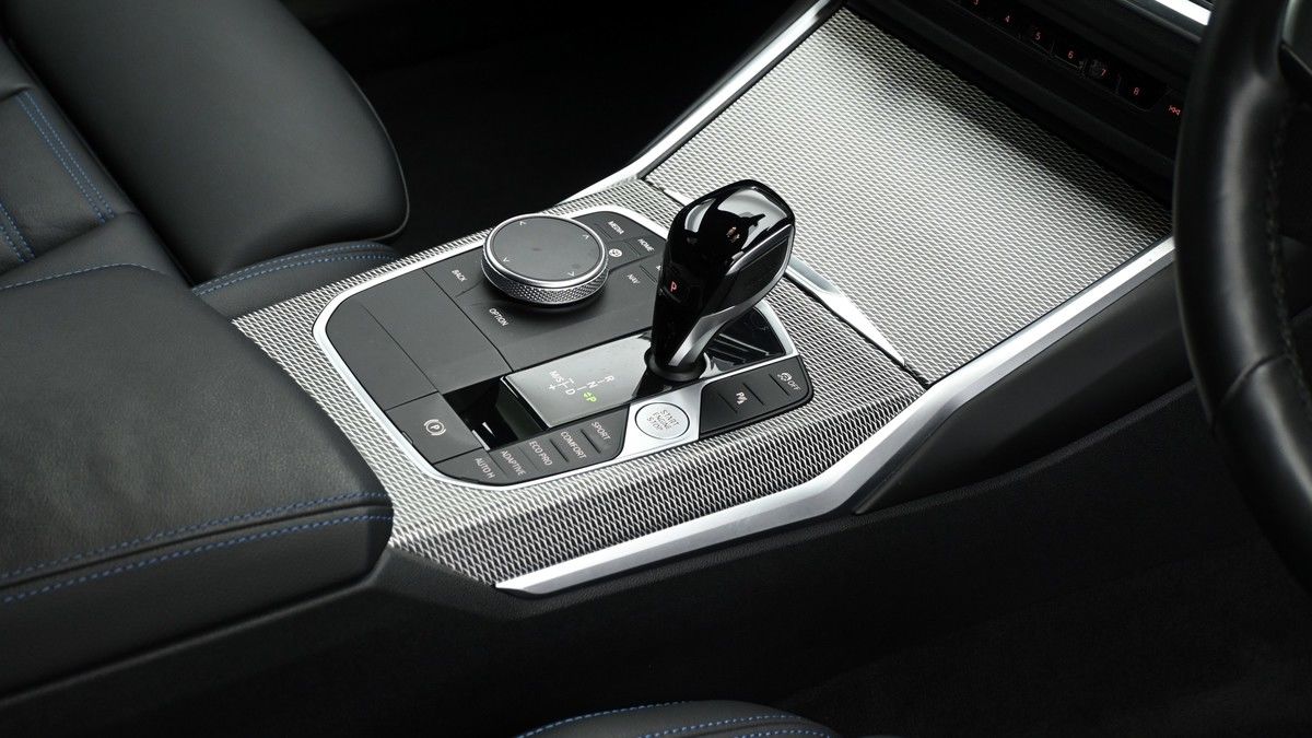 Used BMW 3 Series 2023 for sale - 76784697: Photo 2