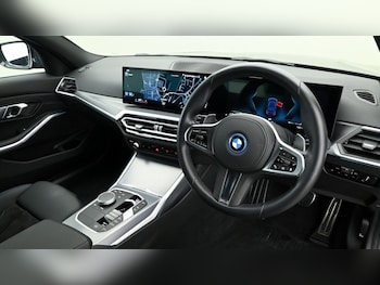 Used BMW 3 Series 2023 for sale - 76784697: Photo