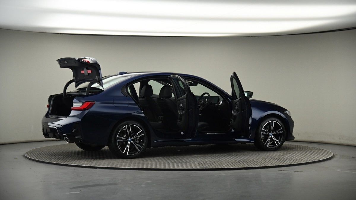 Used BMW 3 Series 2023 for sale - 76784697: Photo 59