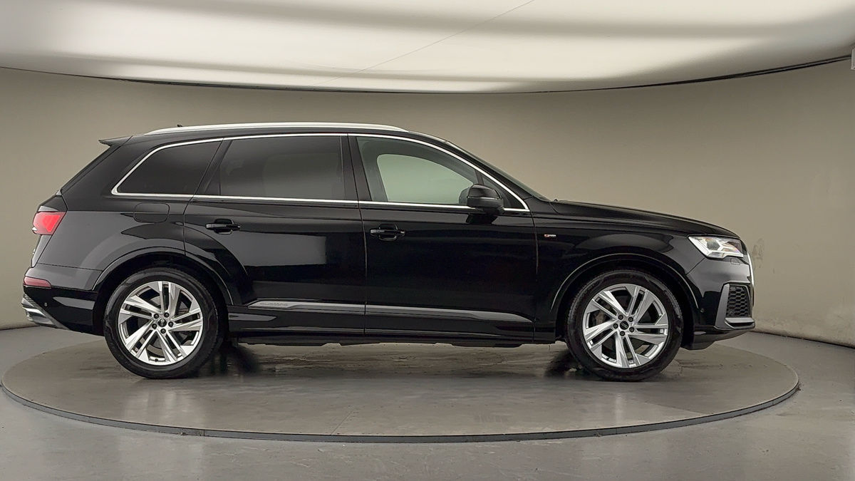 Used Audi Q7 2022 for sale - 76962987: Photo 16