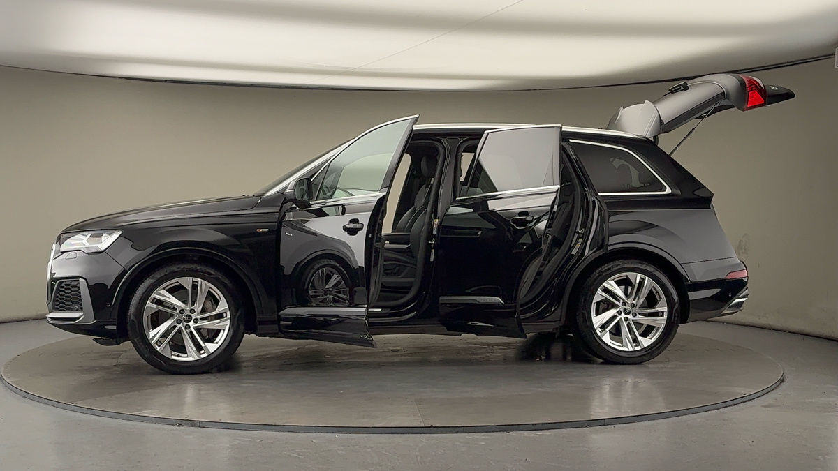 Used Audi Q7 2022 for sale - 76962987: Photo 49