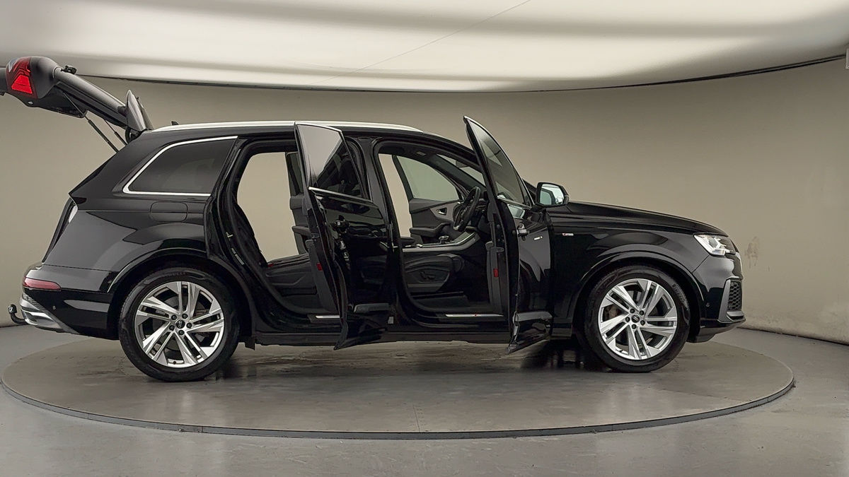 Used Audi Q7 2022 for sale - 76962987: Photo 58
