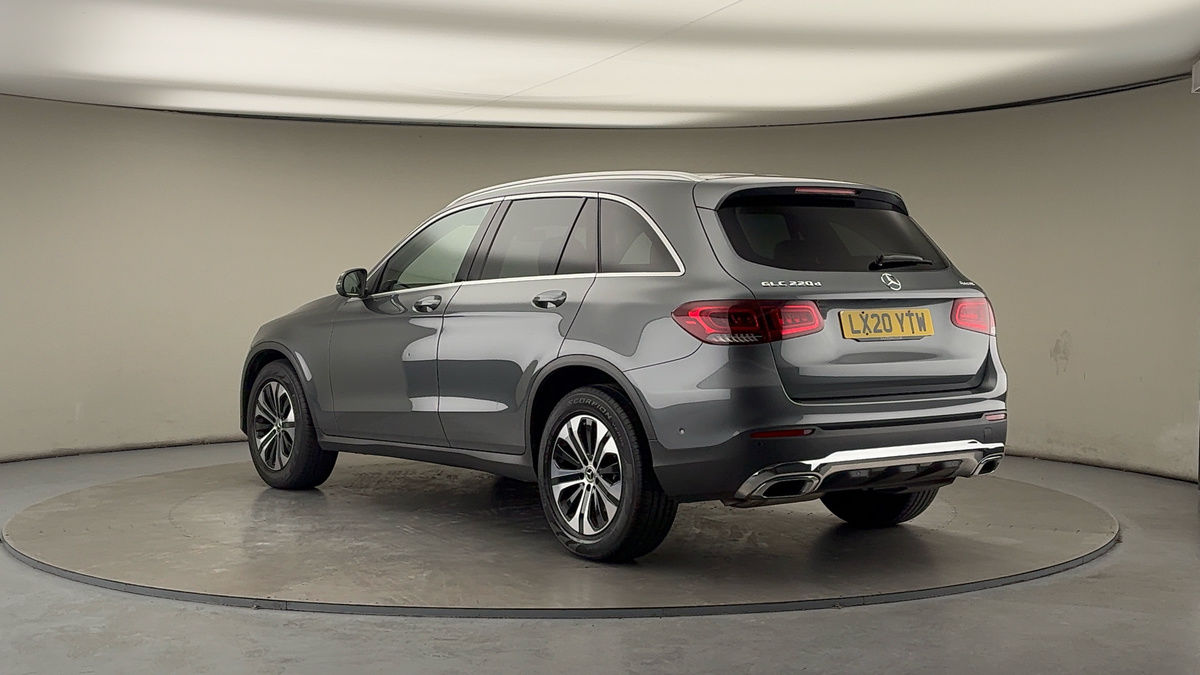 Used Mercedes-Benz GLC 2020 for sale - 77038664: Photo 2