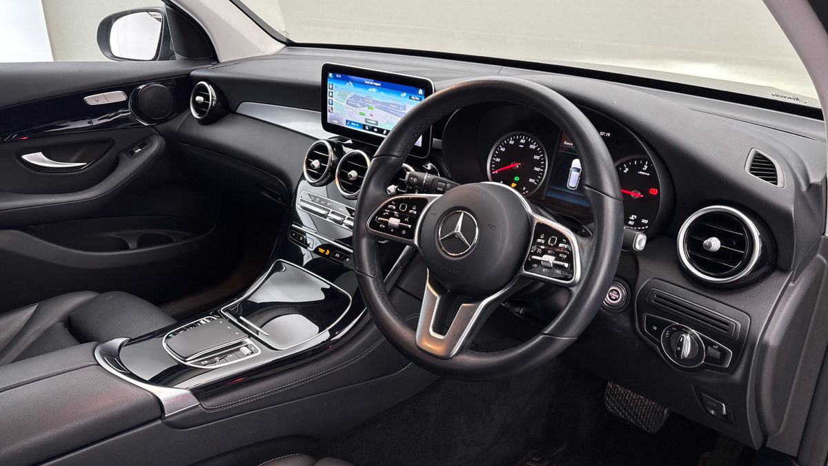 Used Mercedes-Benz GLC 2020 for sale - 77038664: Photo 5