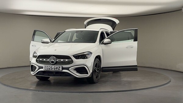 Used Mercedes-Benz GLA 2025 for sale - 76040267: Photo 50