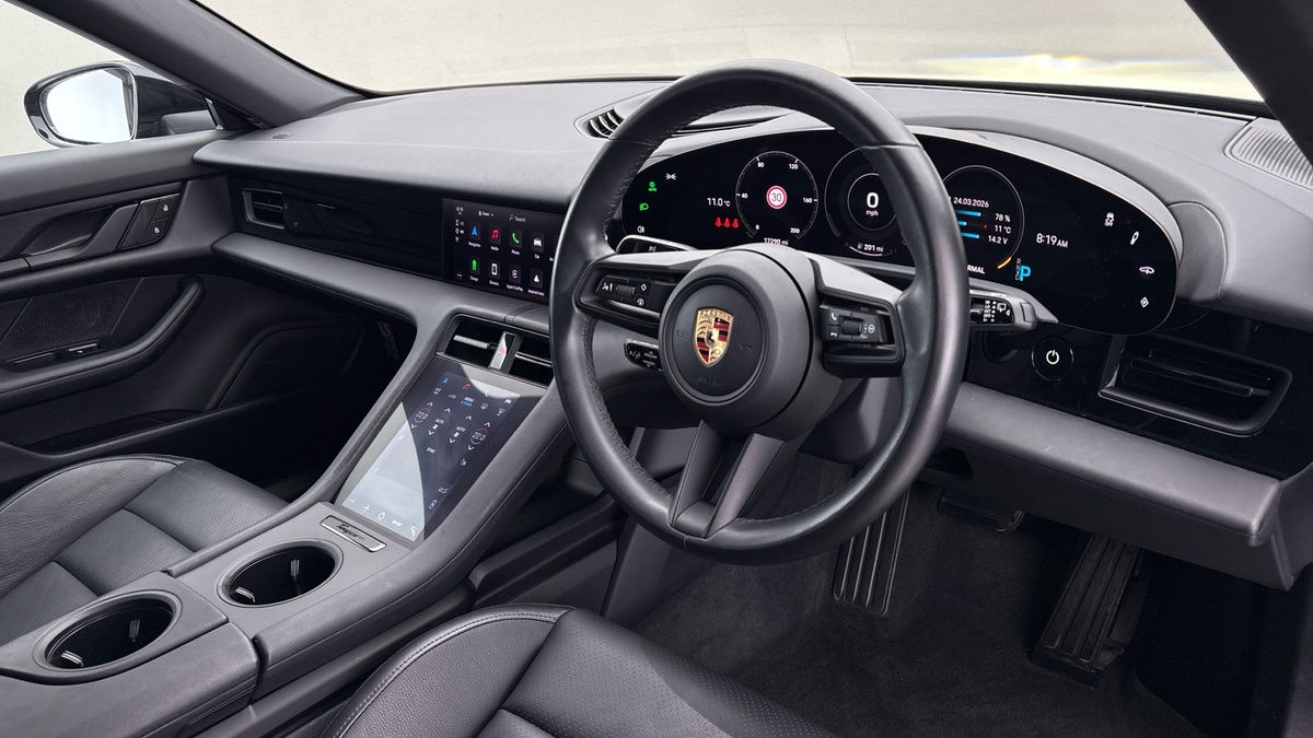 Used Porsche Taycan 2023 for sale - 78004150: Photo 6