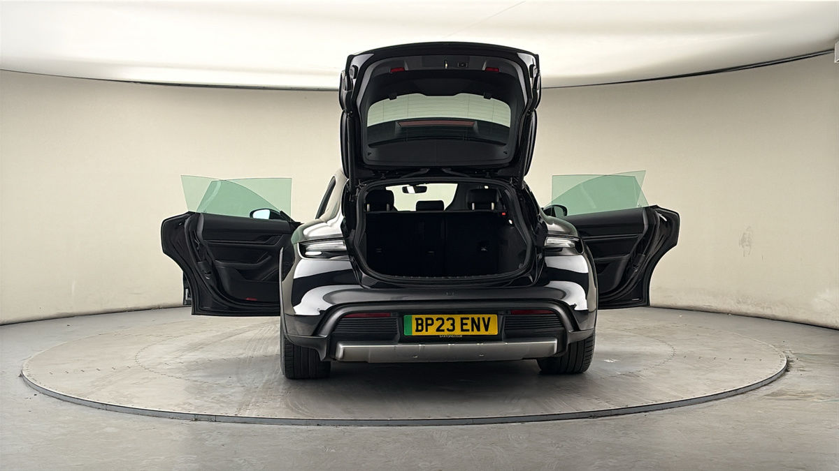 Used Porsche Taycan 2023 for sale - 78004150: Photo 61