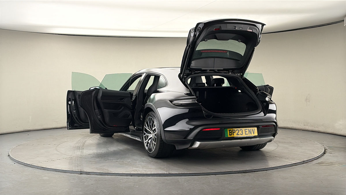 Used Porsche Taycan 2023 for sale - 78004150: Photo 62