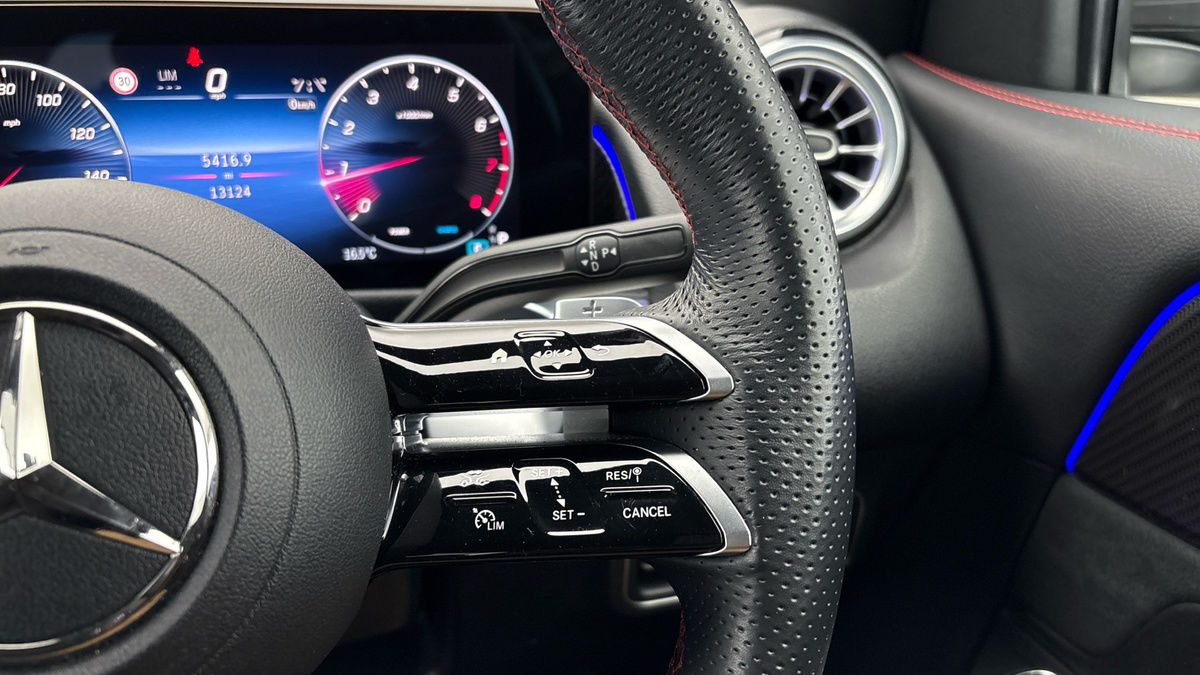 Used Mercedes-Benz GLB 2025 for sale - 76884642: Photo 14