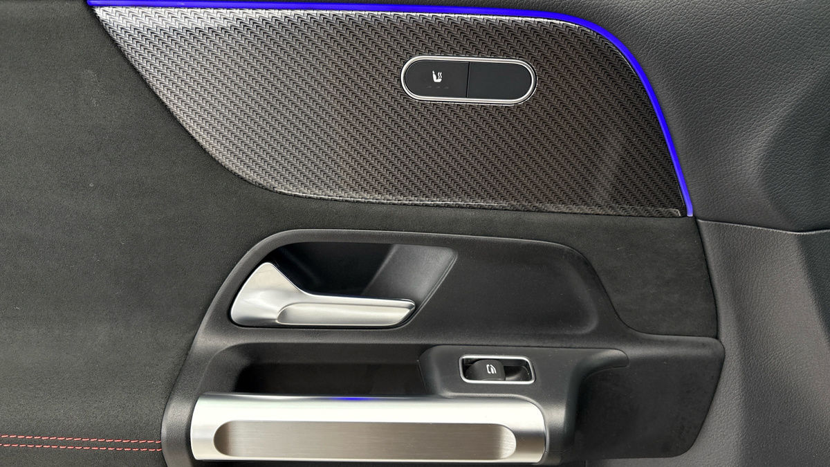 Used Mercedes-Benz GLB 2025 for sale - 76884642: Photo 19