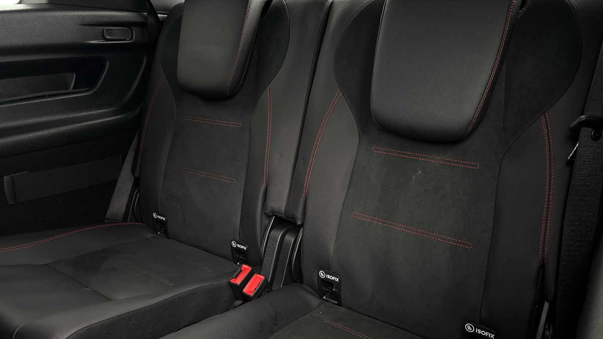 Used Mercedes-Benz GLB 2025 for sale - 76884642: Photo 26