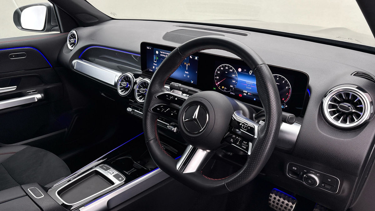 Used Mercedes-Benz GLB 2025 for sale - 76884642: Photo 5