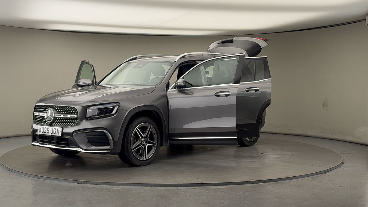 Used Mercedes-Benz GLB 2025 for sale - 76884642: Photo 51