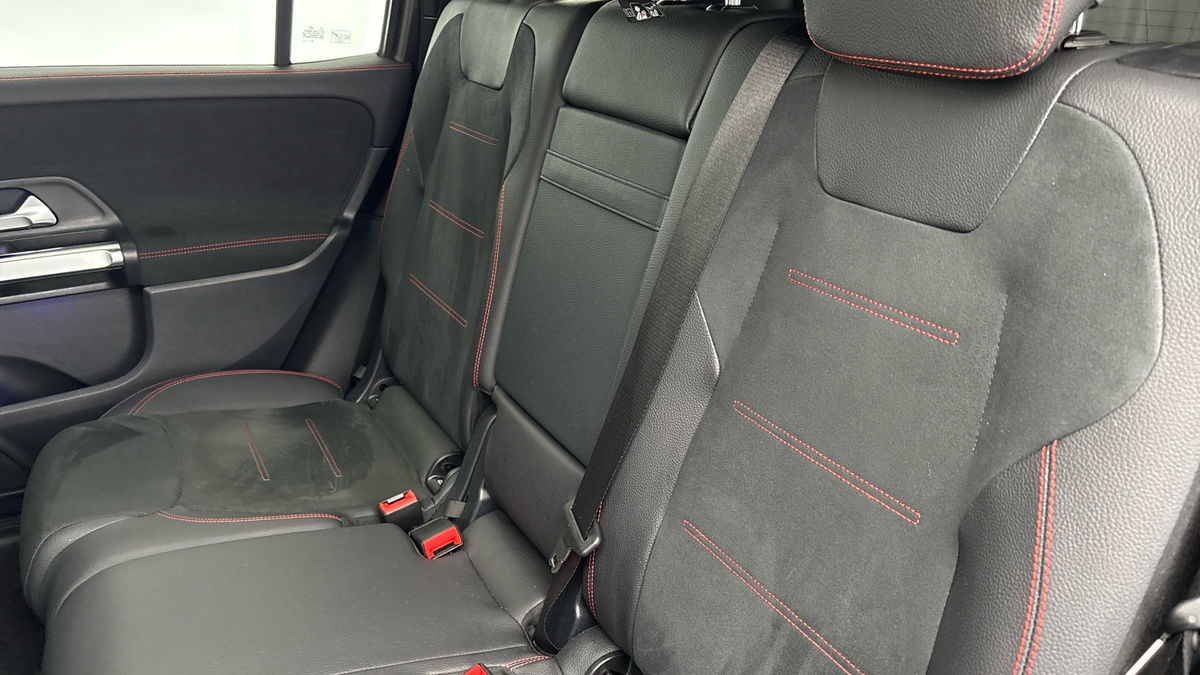 Used Mercedes-Benz GLB 2025 for sale - 76884642: Photo 8