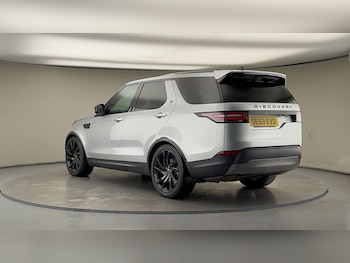 Used Land Rover Discovery 2019 for sale - 77007879: Photo