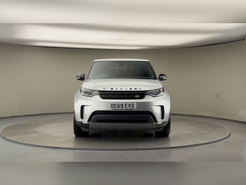 Used Land Rover Discovery 2019 for sale - 77007879: Photo