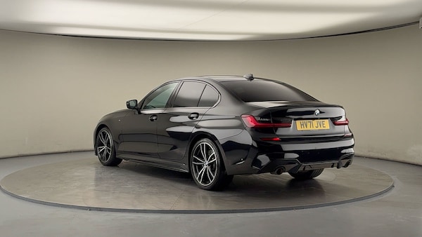 Used BMW 3 Series 2021 for sale - 76069395: Photo 2