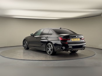 Used BMW 3 Series 2021 for sale - 76069395: Photo