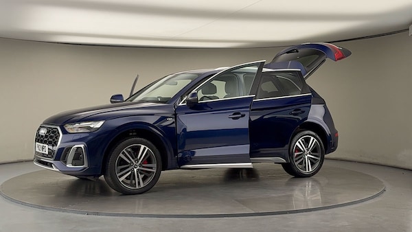 Used Audi Q5 2021 for sale - 75937797: Photo 48