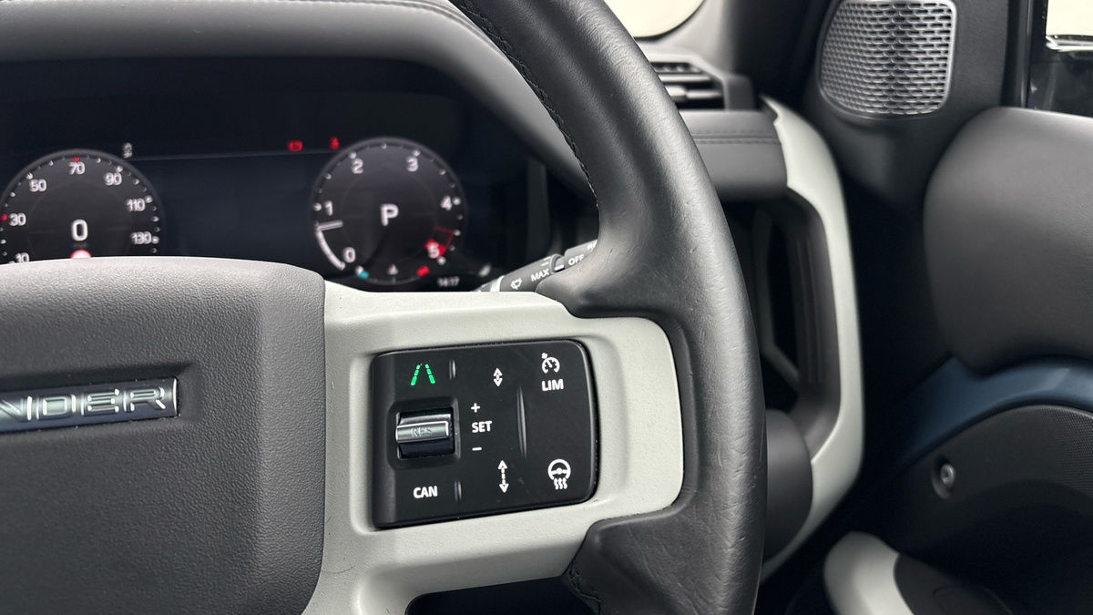 Used Land Rover Defender 2024 for sale - 77288800: Photo 14