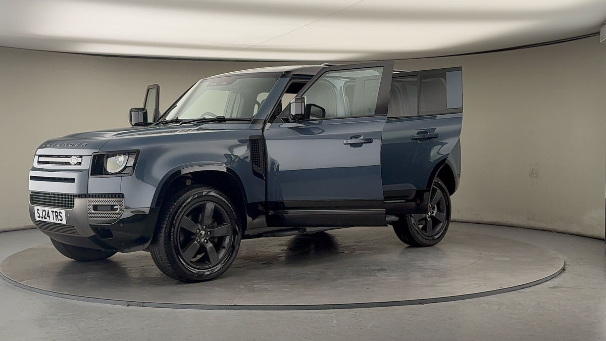 Used Land Rover Defender 2024 for sale - 77288800: Photo 22