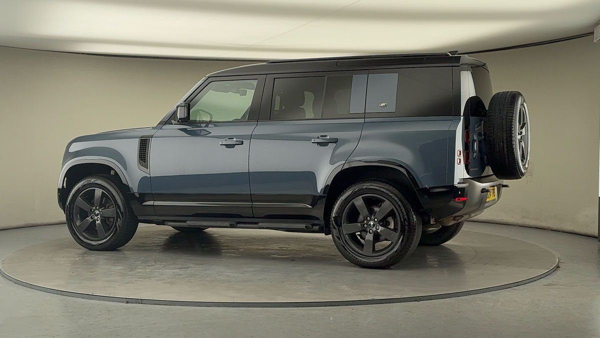 Used Land Rover Defender 2024 for sale - 77288800: Photo 26